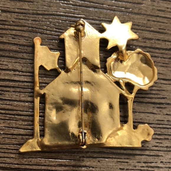 Vintage I Love School Pin Mate Goldtone School House - Picture 4 of 11